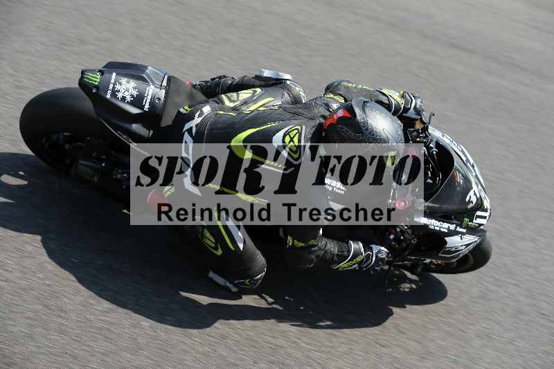 /Archiv-2023/28 05.06.2023 Moto Club Anneau du Rhin/rouge-expert/19